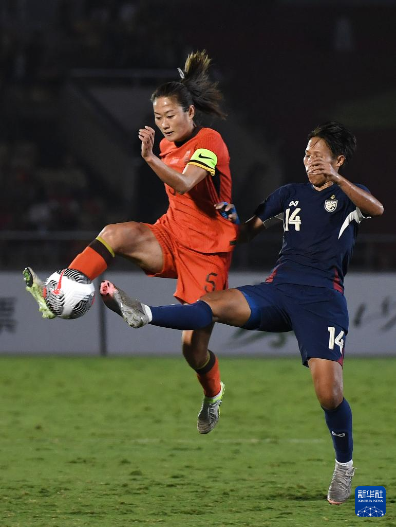 足球盛事:中国女足队再次夺冠成功的简单介绍 足球盛事:中国女足队再次夺冠成功的简单介绍