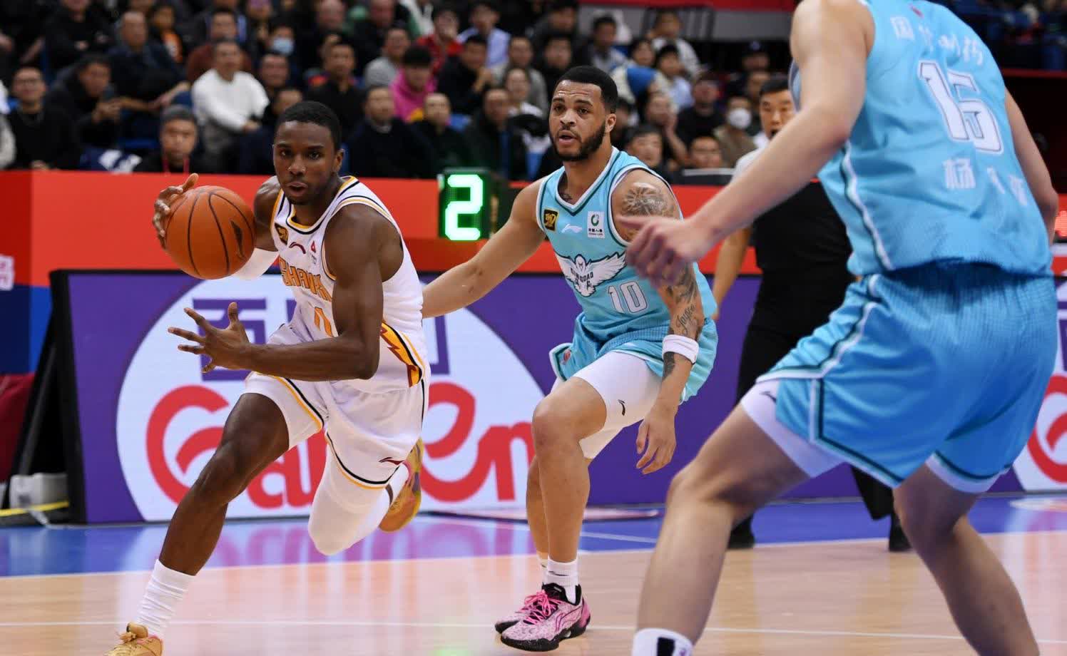 爱游戏活动-在广州队赛场上演欧洲杯，三杀，引发全场沸腾的简单介绍