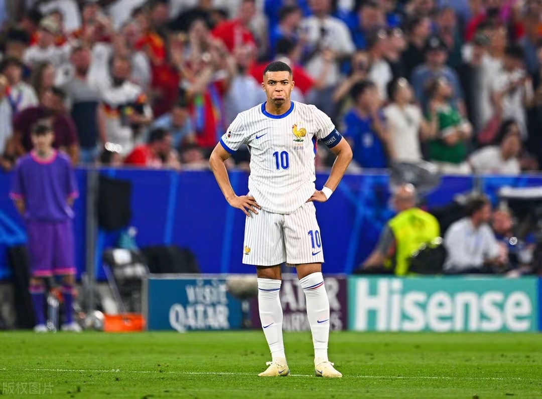 在广州队赛场上演欧洲杯,三杀,引发全场沸腾的简单介绍 在广州队赛场上演欧洲杯,三杀,引发全场沸腾的简单介绍