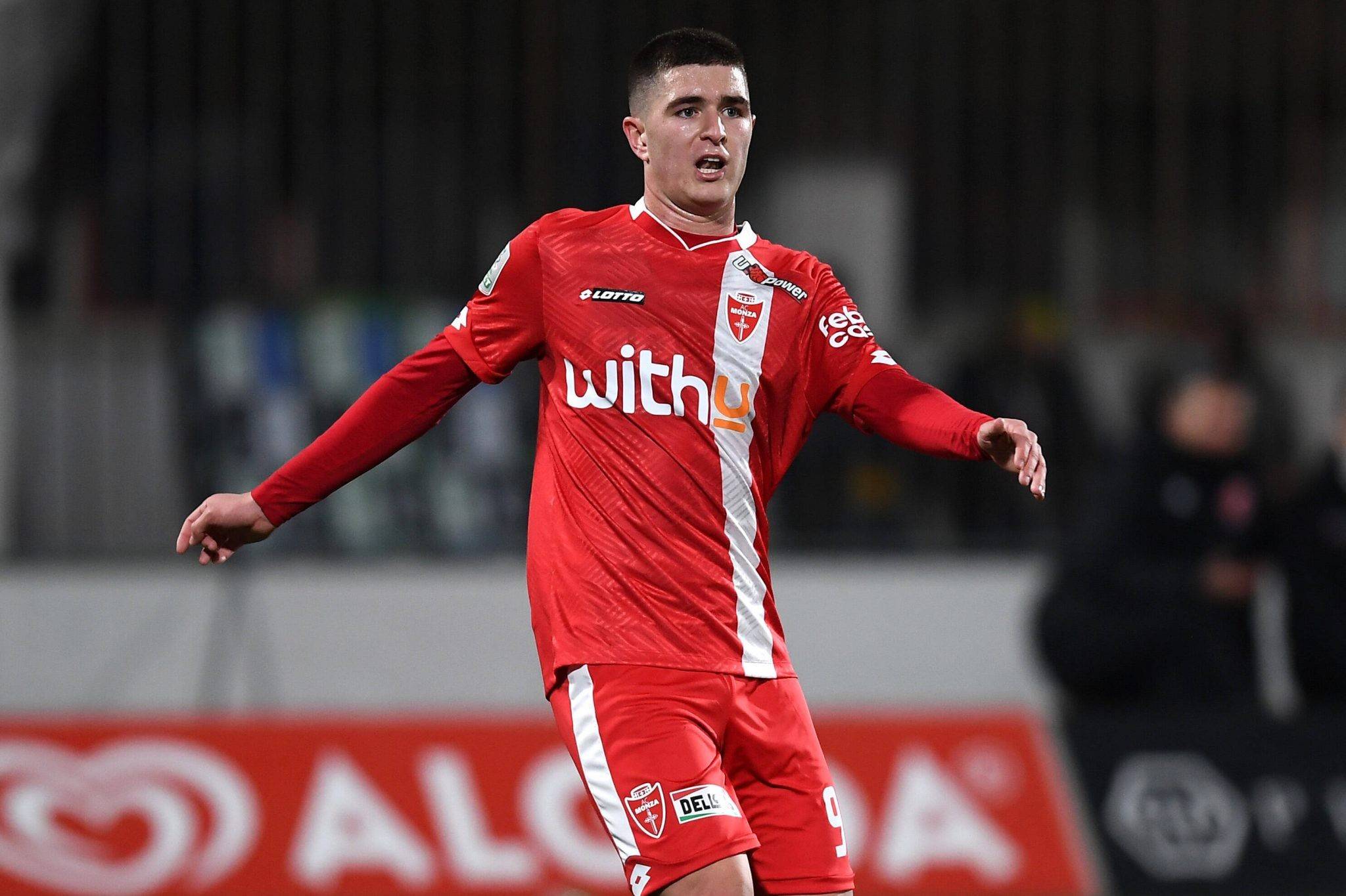 尤文图斯后场稳固不漏,拼搏迎击困难的简单介绍 尤文图斯后场稳固不漏,拼搏迎击困难的简单介绍