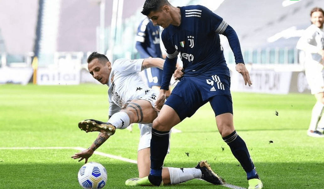 爱游戏app-AC米兰客场逆转胜利，积分榜逼近前四的简单介绍