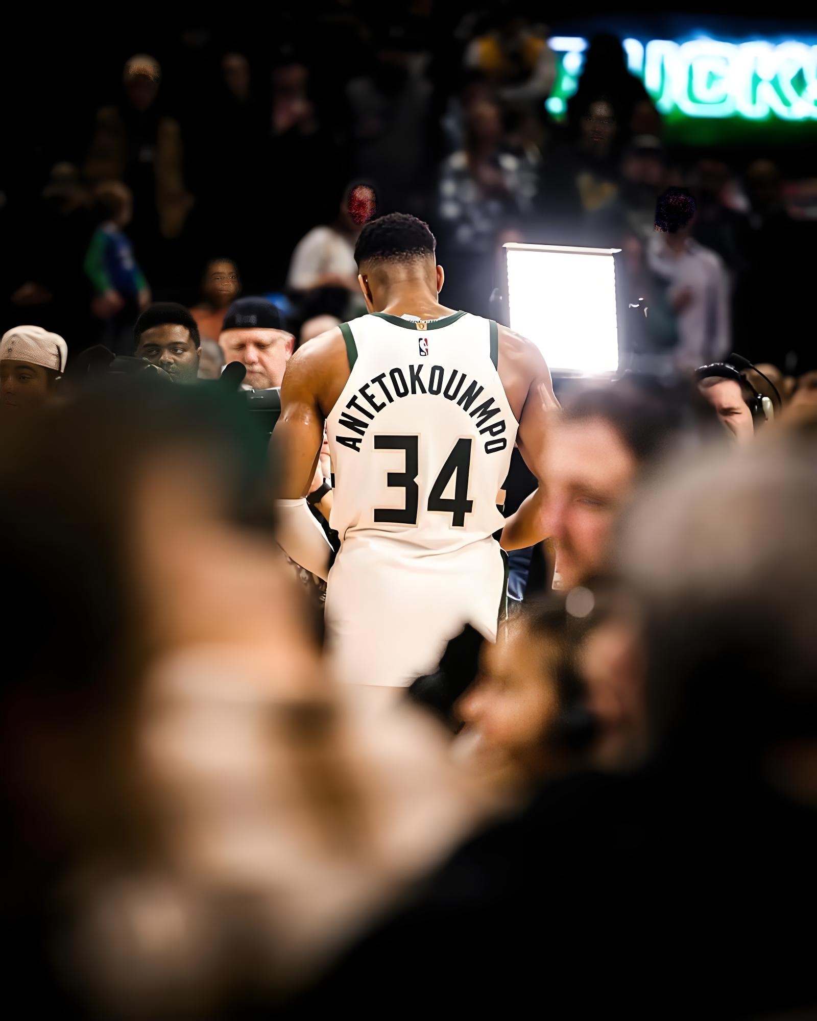 爱游戏在线登录-雄鹿队封盖制胜！字母哥力压詹皇取胜的简单介绍